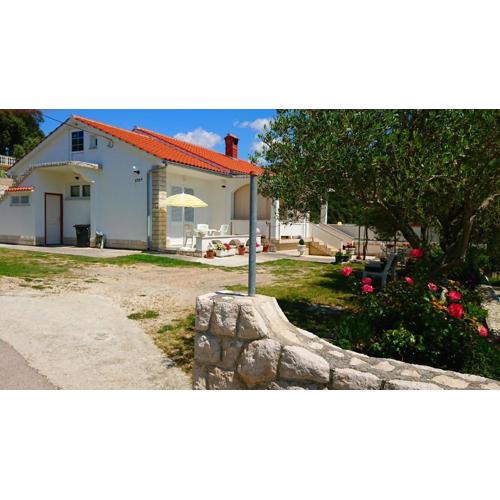 Appartement In Kampor
