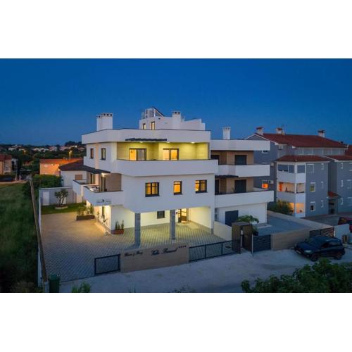 Appartement In Pula Mit Privater Terrasse