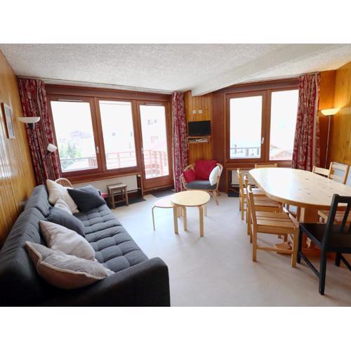Appartement lumineux 3 pièces, skis aux pieds, 10 pers, balcon, proche commerces et pistes - FR-1-502-362