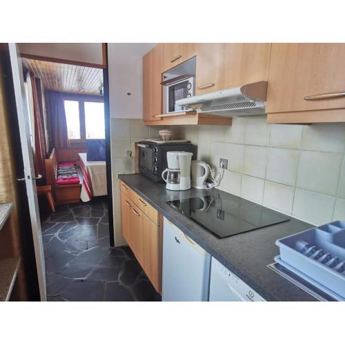 Appartement lumineux proche des pistes avec balcon et 2 chambres - FR-1-181-2665
