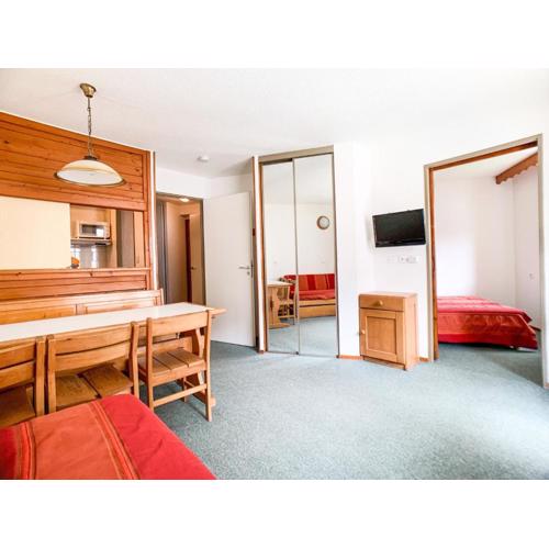 Appartement lumineux, skis aux pieds à Tignes · Balcon ensoleillé · 2 pièces + cabine · 6 personnes - FR-1-502-401