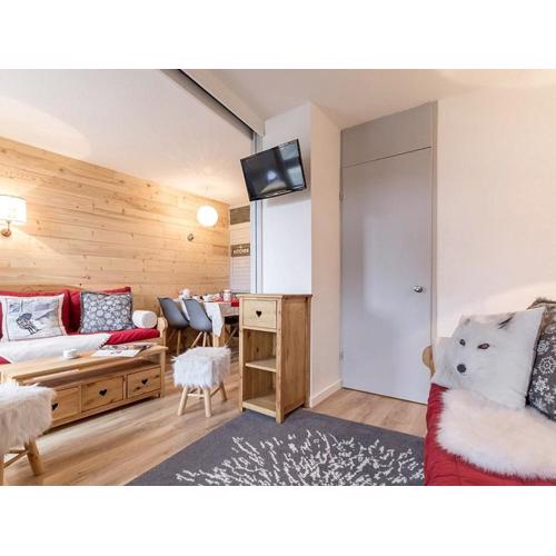 Appartement Montagne Rénové - Balcon, Parking, Proche Pistes, Commerces et Navettes - FR-1-344-800
