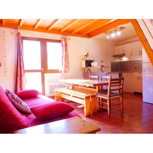Appartement Montchavin, 2 pièces + mezzanine, 7 pers, pied commerces/pistes, terrasse exposée sud - FR-1-329-70