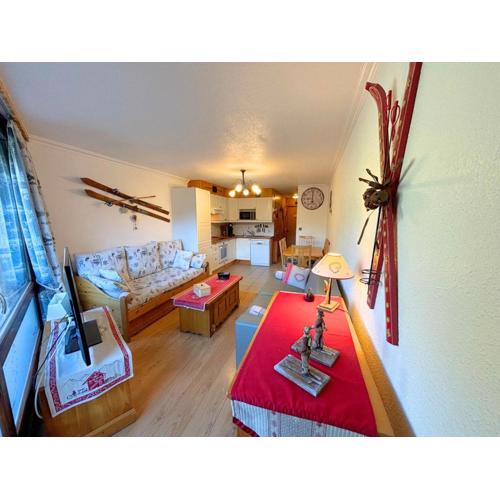 Appartement pour 5 personnes avec cuisine équipée et balcon - FR-1-452-393
