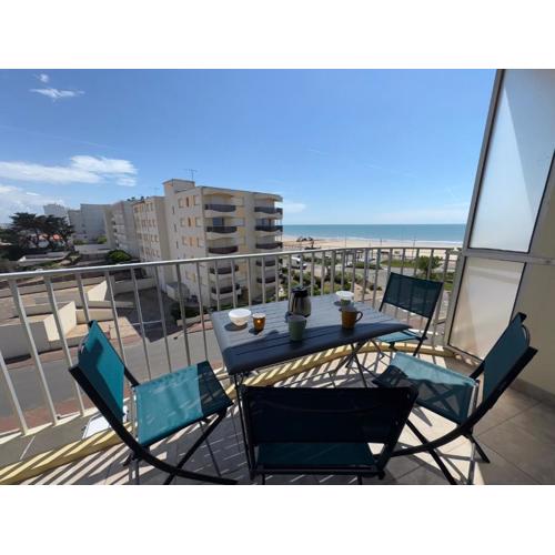 Appartement rénové à 50m de la mer pour 6 pers. - FR-1-323-579