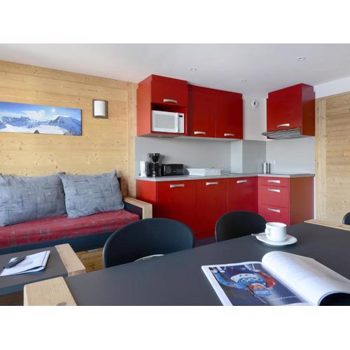 Appartement rénové avec retour ski aux pieds, balcon et parking gratuit - FR-1-181-1924