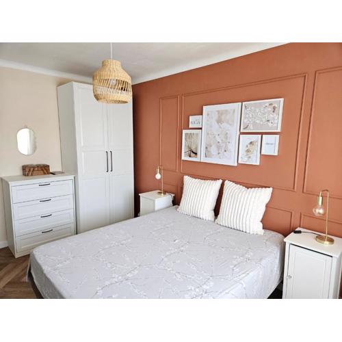 Appartement rénové dernier étage en ville et au calme
