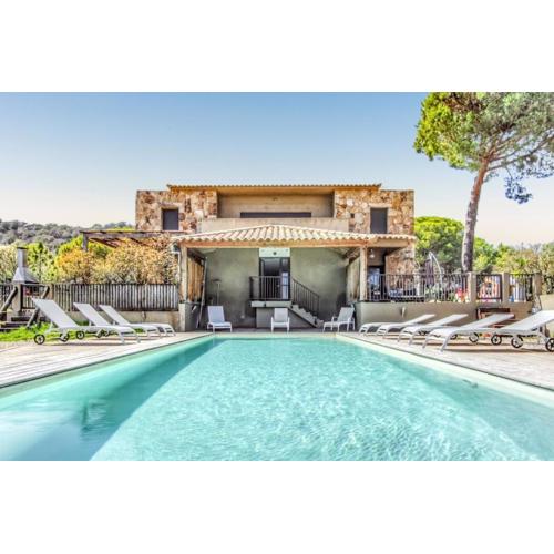 Appartement spacieux à Porto-Vecchio avec piscine partagéeB