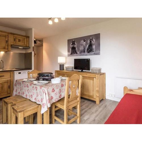 Appartement spacieux avec balcon, départ ski aux pieds - FR-1-344-873