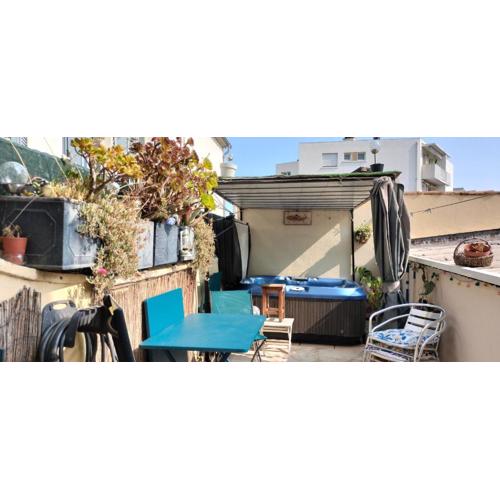 Appartement style Loft avec Jacuzzi à 150m de la plage