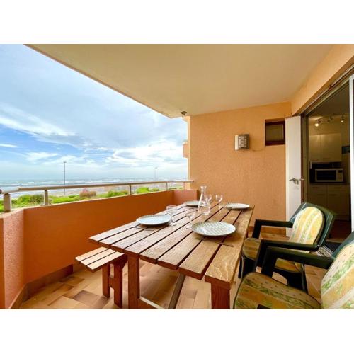 Appartement T3 à Sète face à la mer avec parking privé, proche plage et commerces - FR-1-338-587
