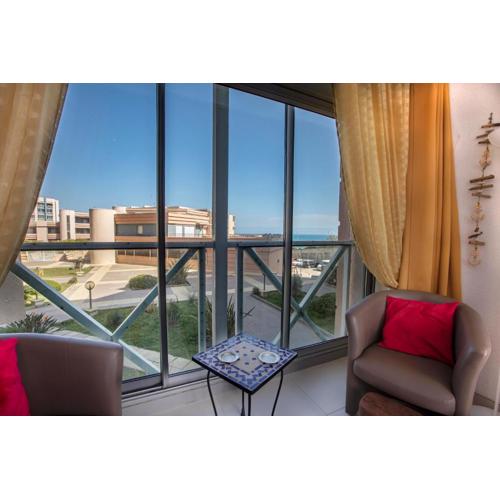 Appartement T3 Traversant Résidence Standing Garage et Piscine Extérieure GRATUITS