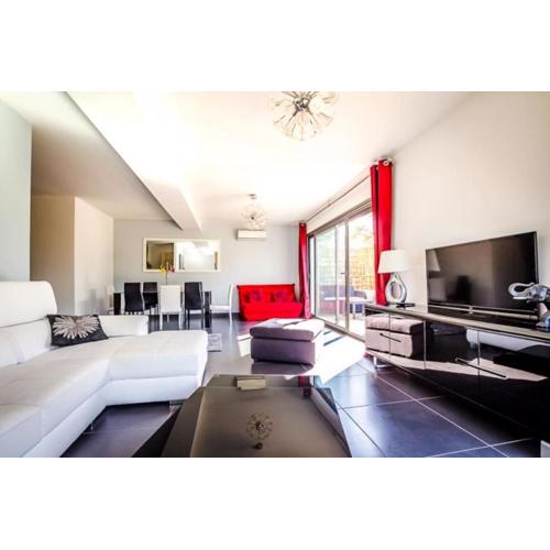 APPARTEMENT TERRASSE CITA DI SALI PORTO VECCHIO
