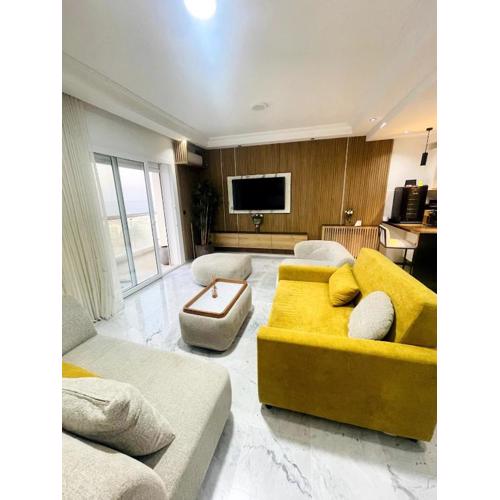 Appartment Front de mer , luxueux avec vue Panoramique