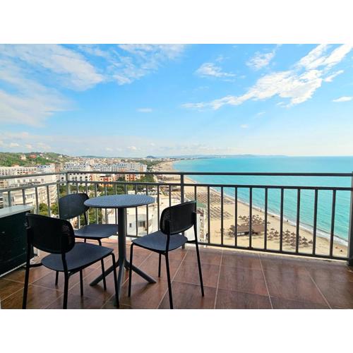 Appartment on the Beach with Sea view