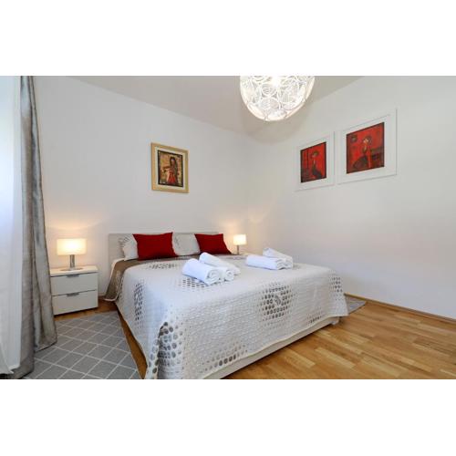 Apriori Apartments - free parking