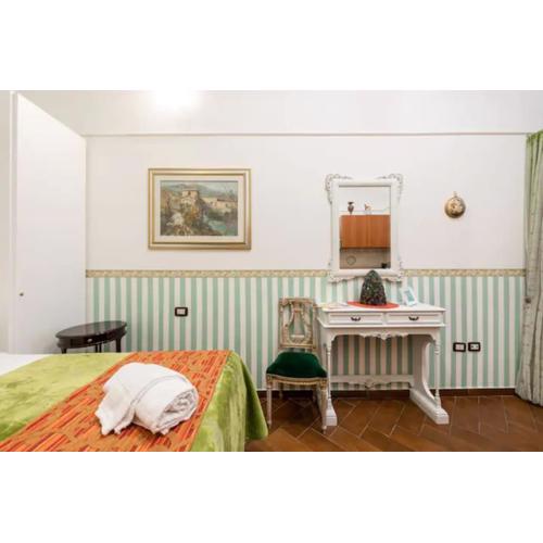 APT 0 in the historic center Bari