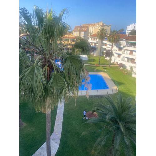 Apto. Don Pepe con vistas al mar