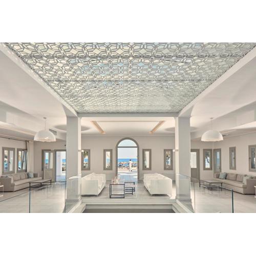 Aqua Blue Beach Hotel
