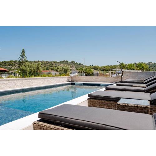 Aqua Sea Relais, Luxury Apartment & Pool