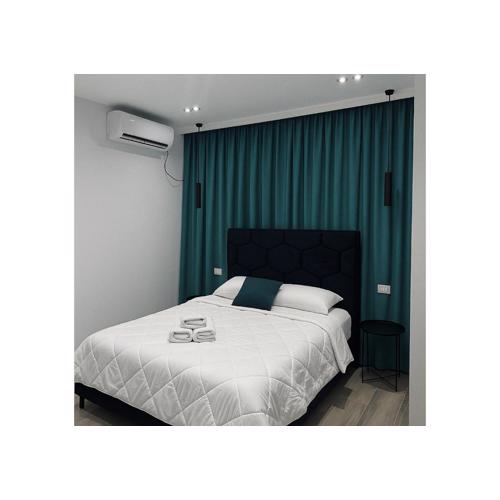 AR Downtown Rooms