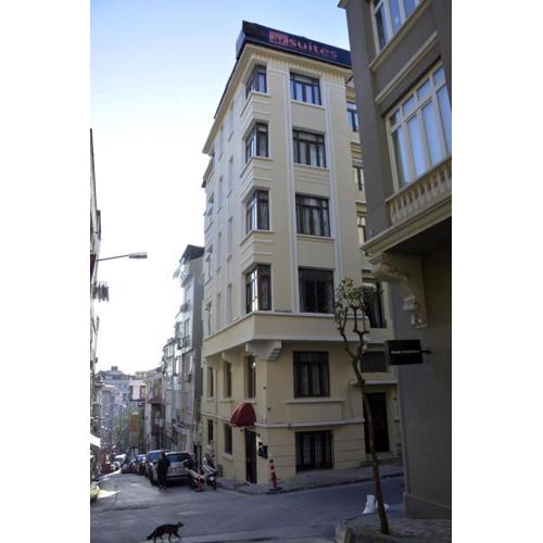 Ar Suite Hotel