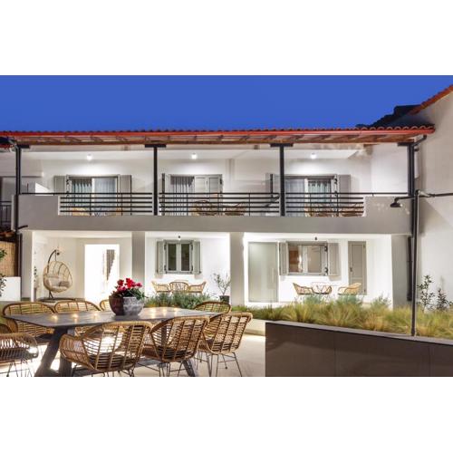 Araliki Suites