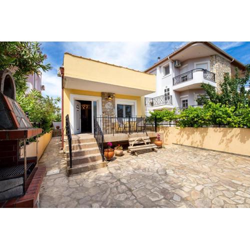 Archagelos House