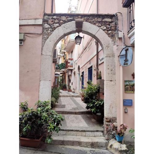 Archetto House Taormina