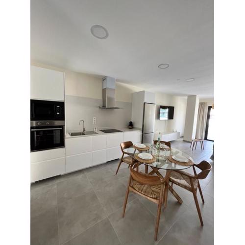 Arena Coral - Main Street - 50m Beach