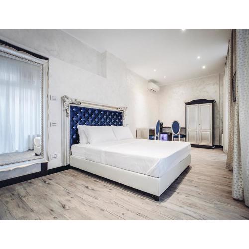 Arena Easy Suites Guesthouse