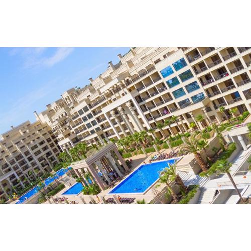 Argisht complex apart 208 Golden sands