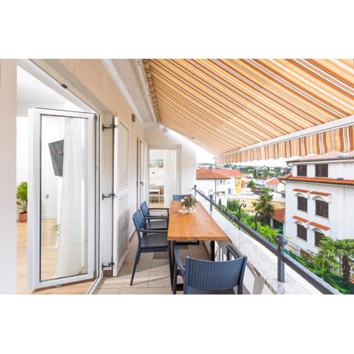 ARIA Sea View Apartment