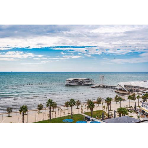 Aria Seaside Tranquility Apartments