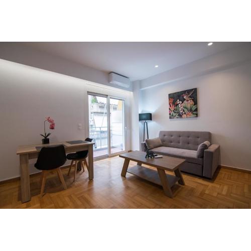 Arie Central Apartments by Live & Travel