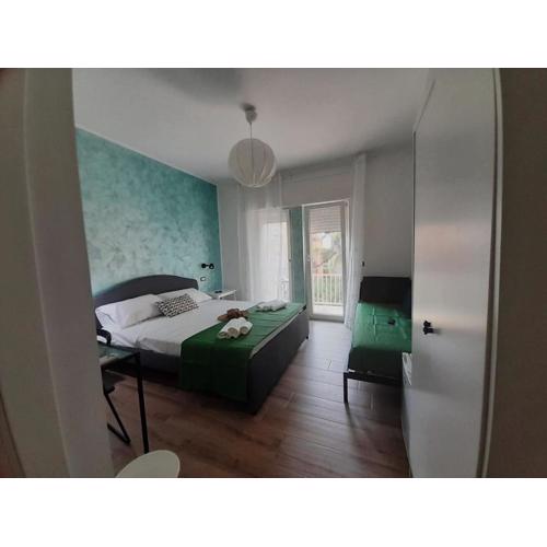 ARIEL ROOMS
