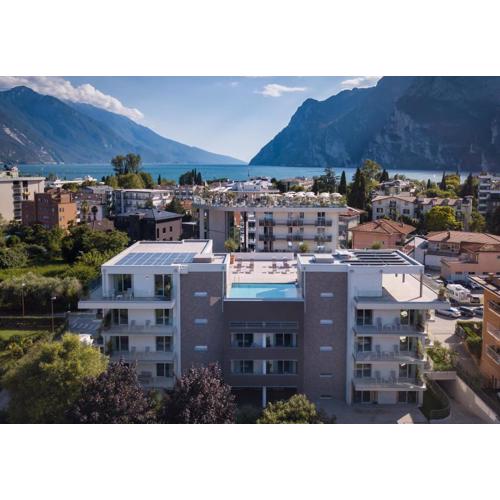 Aris Apartments & Sky Pool - Tonelli Hotels - Adult Friendly