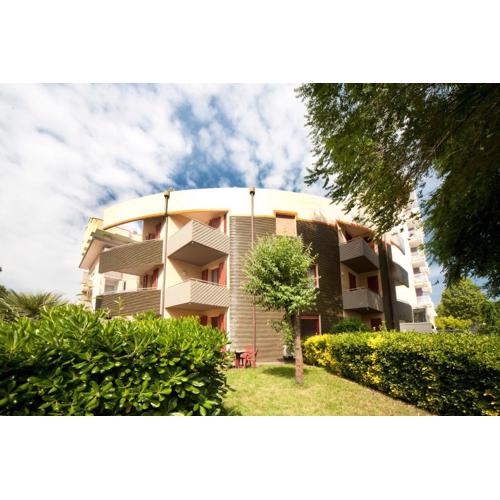 Aris Residence