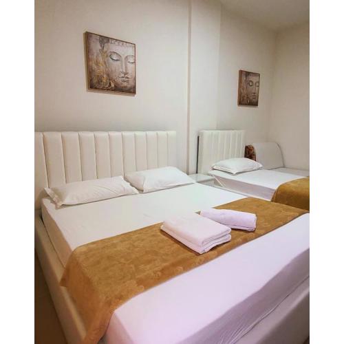 Arli Eris Rent rooms