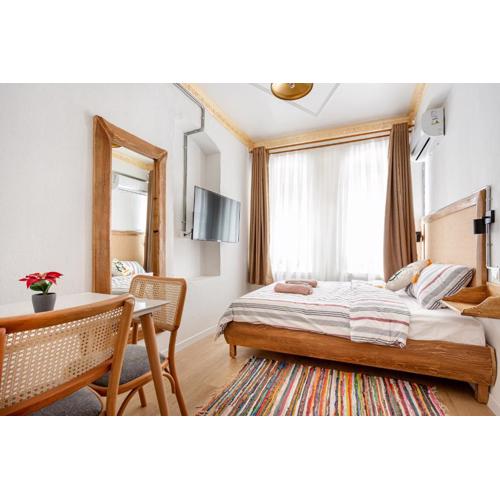 Armel Homes Galata
