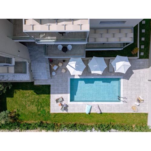 Arodo Suites