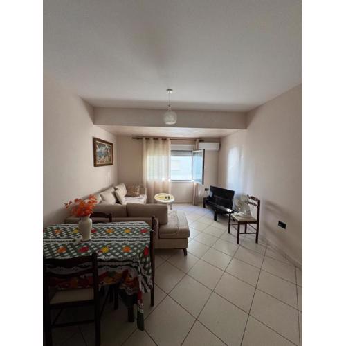 Aron Luxury Apartment