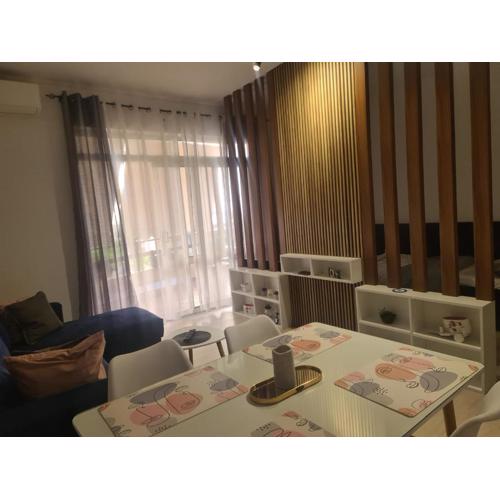 ART Apartment 1