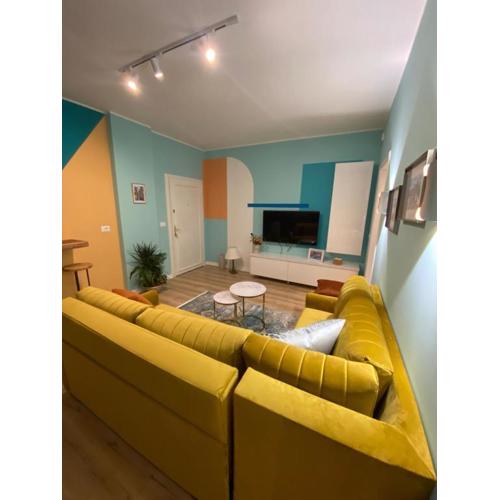 Art crafted flat in city center