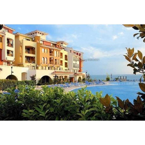 Art studio Marina Cape-private host