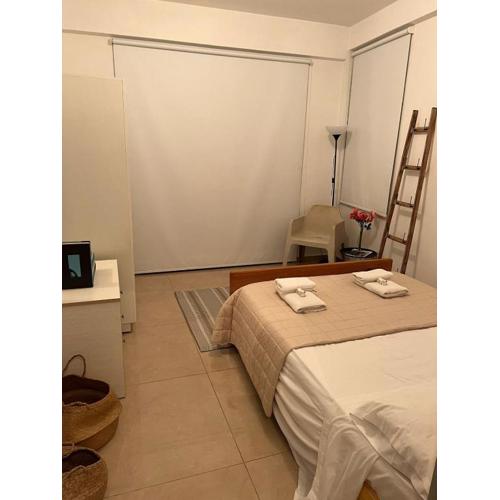 ARTEMIS 1 Bdr Down Town Nicosia By Platform 357