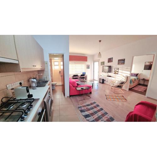 ARTEMIS 3, Beachfront Boutique Apartment