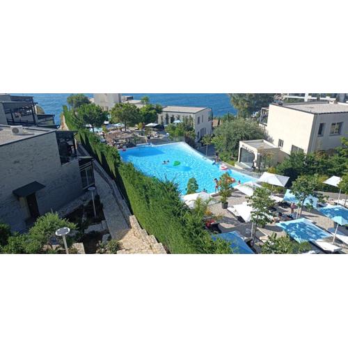 Artemis Beach House