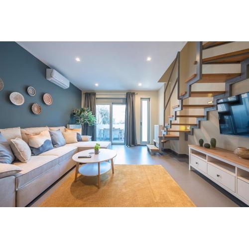 Artistic 2BR Maisonette: An Architectural Delight