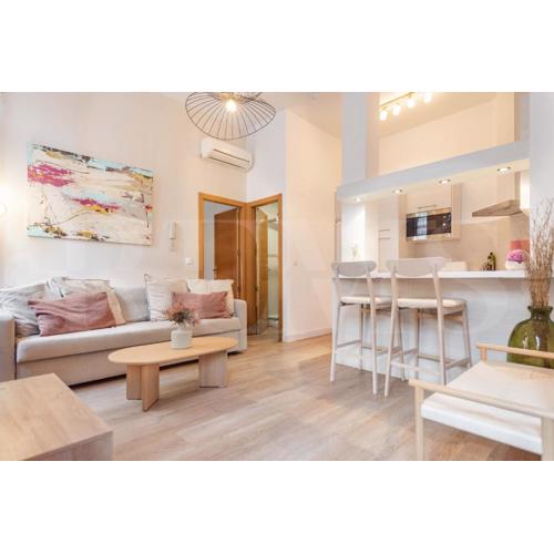 Artistic apartment in the heart of Málaga by REMS